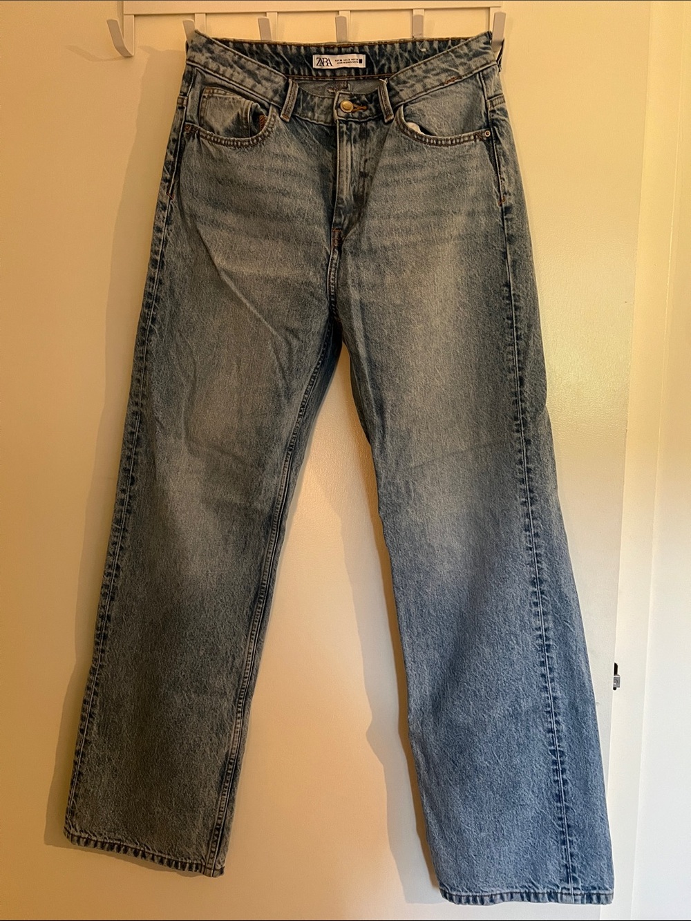 Zara Washed Blue Straight Jeans